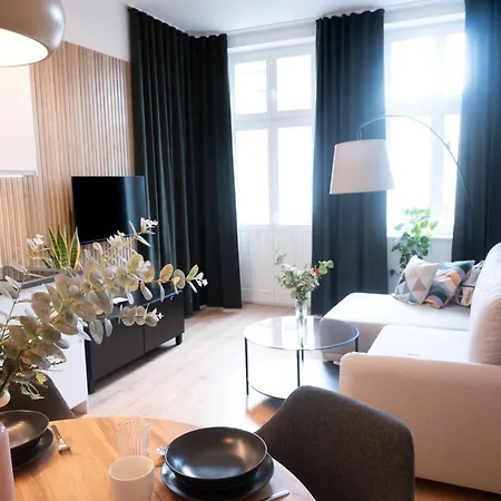 Apartament Na Lazarzu 12A Poznan Exterior photo